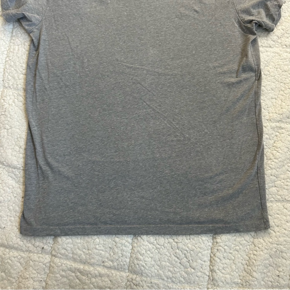 Hollister Gray Short Sleeve Tee - Picture 9 of 10